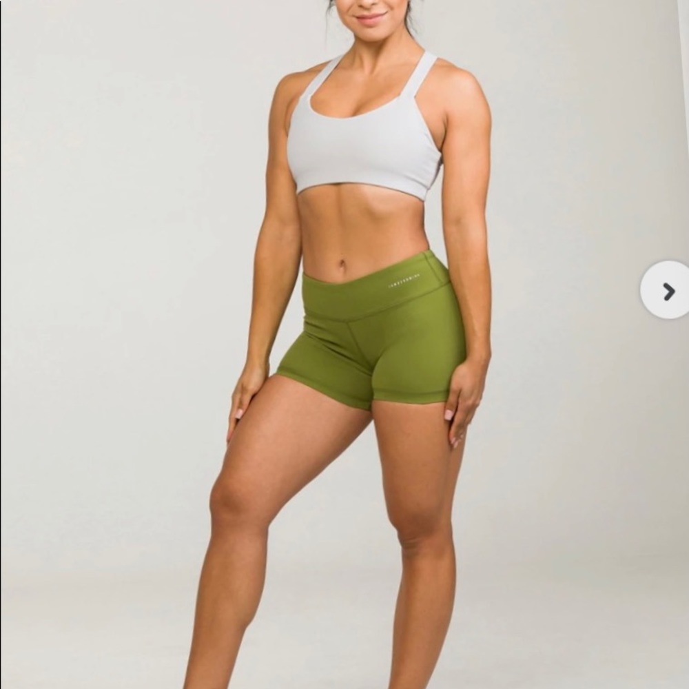 IABMFG 3-inch Shorts, Size 10/M